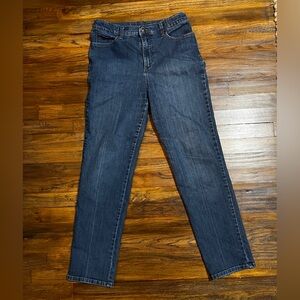 Gloria Vanderbilt high rise Amanda straight leg jeans